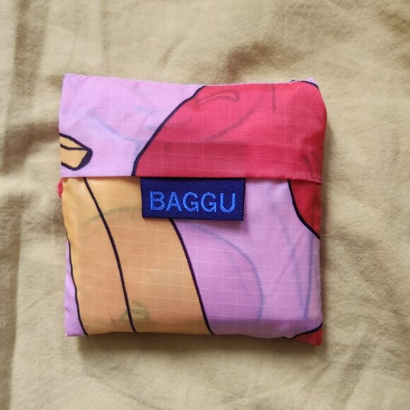 BAGGU Baby Reusable Shopping Tote - Light Pink Apples & Bananas - Picture 2 of 6